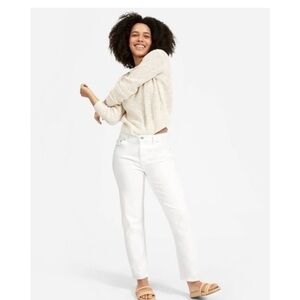 Everlane Women's Straight Leg Jeans in White